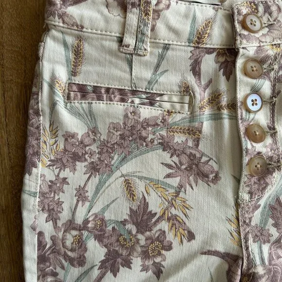 Anthropologie Vintage Style High Waisted Button Fly Bootcut Jeans Size 26 - Picture 6 of 13